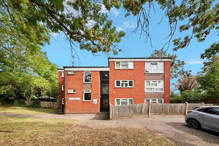 1 Bedroom Flat For Sale In Lilian Board Way, Greenford, UB6