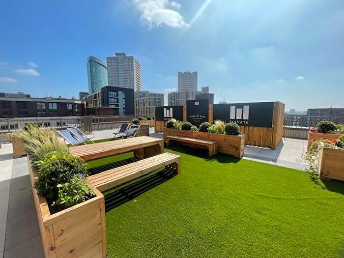 2 Bedroom Apartment To Rent In Chapmans Yard, B1