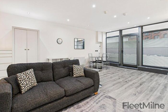 Apartment To Rent In Kenyon Forge, Kenyon Street, B18