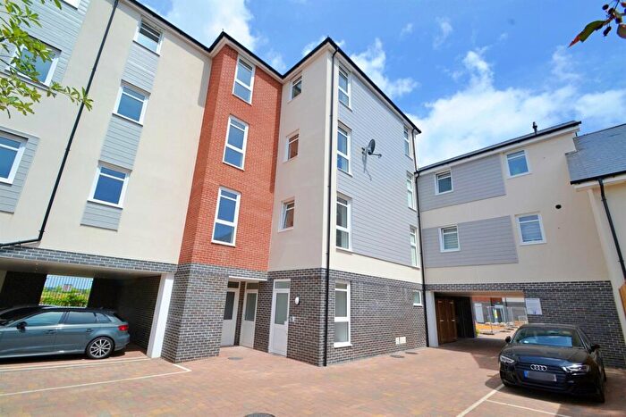 1 Bedroom Flat To Rent In Hamworthy, BH15