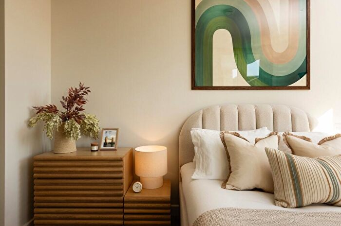 2 Bedroom Apartment To Rent In Embassy Boulevard, London, SW11
