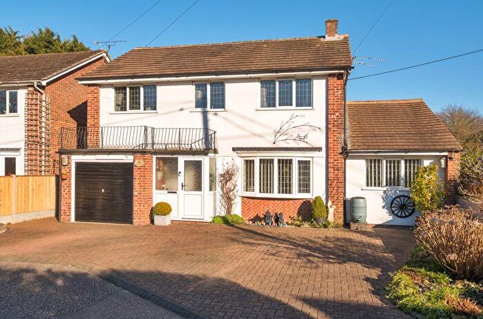 4 Bedroom Detached House For Sale In Lower Street, Tilmanstone, CT14