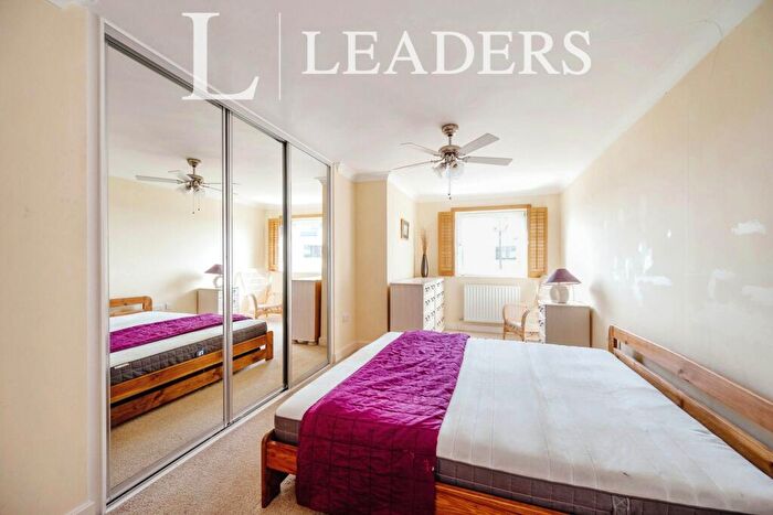 2 Bedroom Apartment To Rent In Arethusa House, Gunwharf Quays, PO1