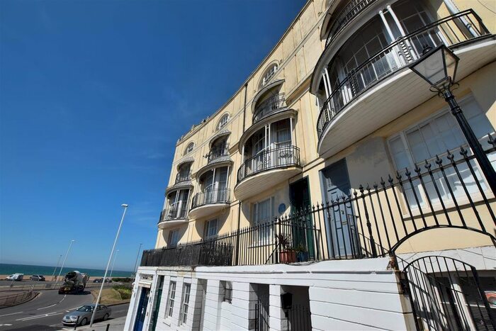 1 Bedroom Flat To Rent In Pelham Crescent, Hastings, TN34