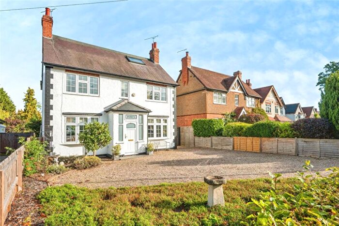 3 Bedroom Detached House For Sale In Rouncil Lane, Kenilworth, Warwickshire, CV8