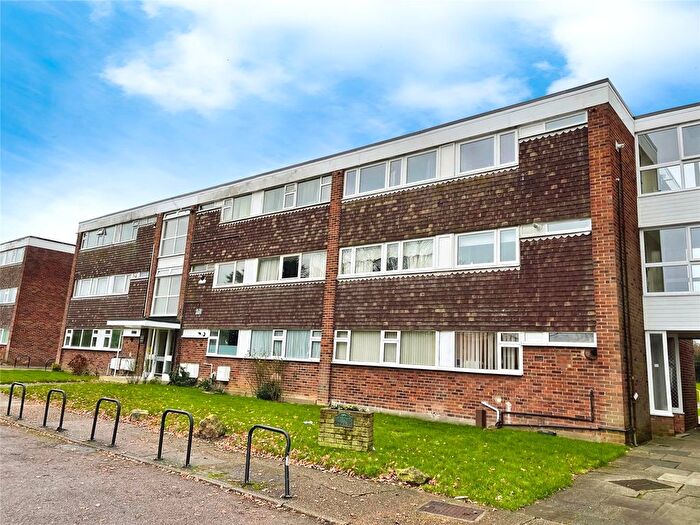 2 Bedroom Flat For Sale In Priory Court, Harlow, Essex, CM18