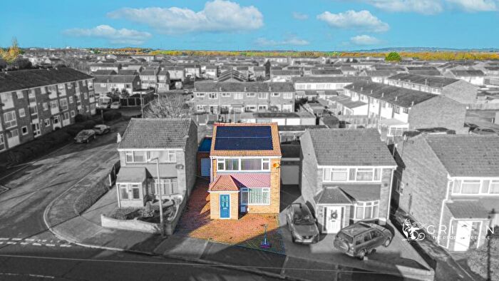 3 Bedroom Detached House For Sale In Coronation Avenue, East Tilbury, Tilbury, RM18