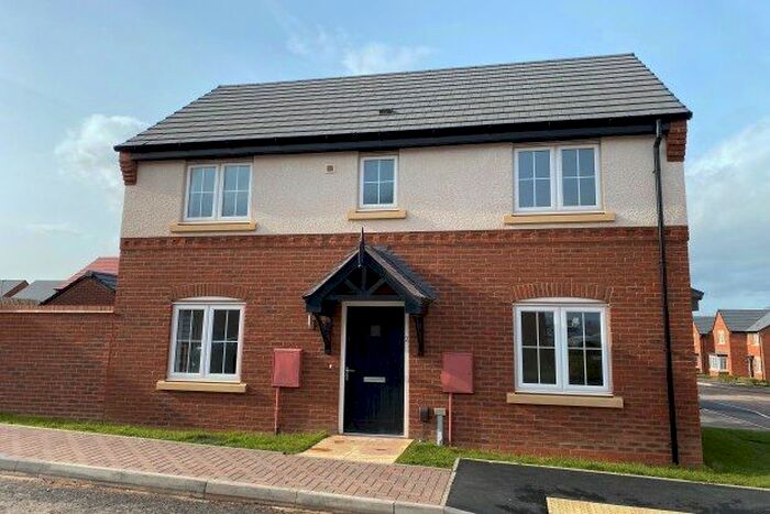 3 Bedroom Property To Rent In Wallis Drive, Lichfield WS13