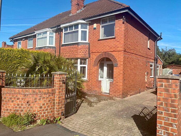 3 Bedroom Semi-Detached House For Sale In Brompton Road, Sprotbrough, Doncaster, DN5