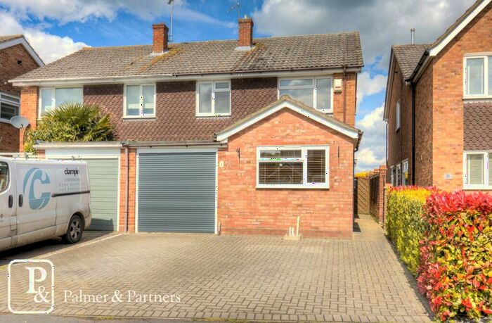3 Bedroom Semi-Detached House For Sale In Martin End, Layer-de-la-Haye, Colchester, Essex, CO2
