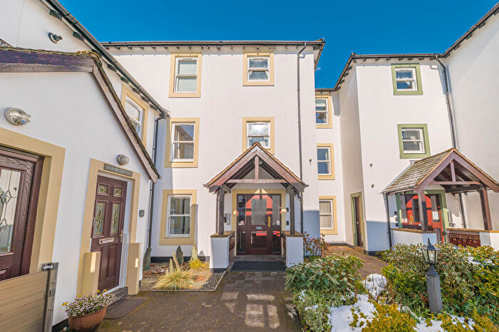 2 Bedroom Apartment For Sale In Elm Court, Elliott Park, Keswick, Cumbria, CA12