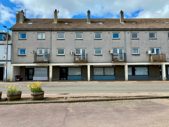3 Bedroom Maisonette For Sale In / Chalmers Street, Ardrishaig, Argyll, PA30