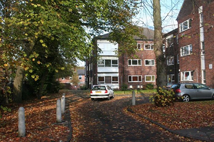 2 Bedroom Flat To Rent In Burnage Avenue, Manchester, M19