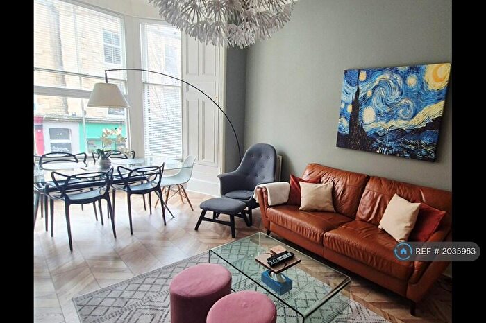 4 Bedroom Flat To Rent In Edinburgh, Edinburgh, EH1
