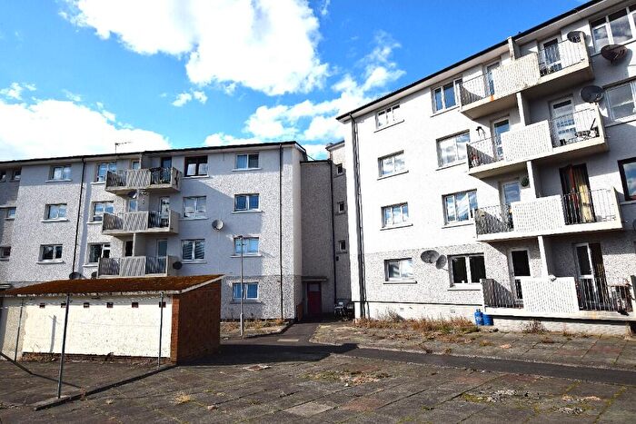 2 Bedroom Flat To Rent In Kings Court, Ayr, Ayrshire, KA8