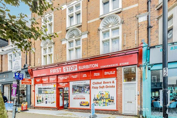 2 Bedroom Flat To Rent In Brighton Road, Surbiton, KT6