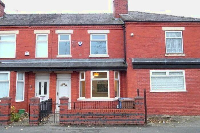 3 Bedroom Property To Rent In Tootal Drive, Salford, M5