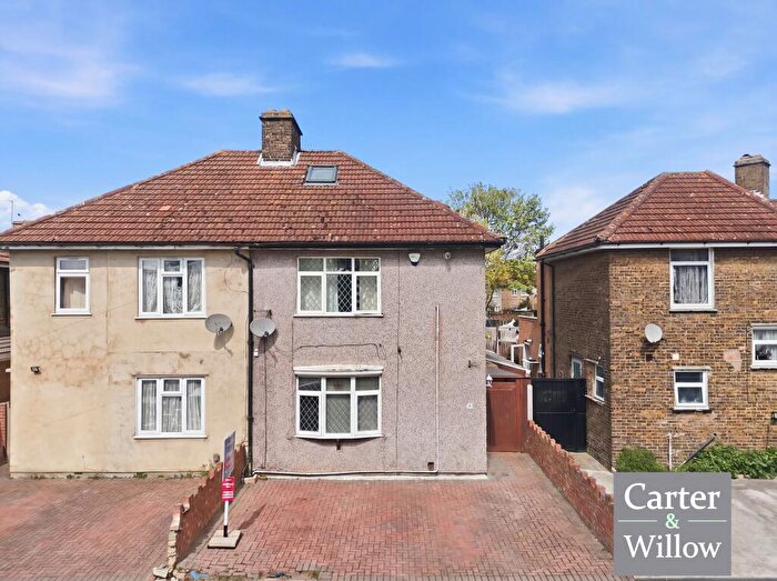 2 Bedroom Semi-Detached House For Sale In Butler Road, Dagenham, RM8