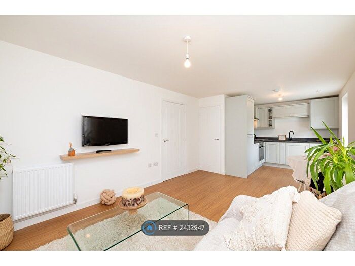 2 Bedroom Flat To Rent In Dennis Davison Place, Coventry, CV4