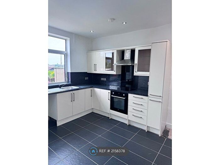 2 Bedroom Terraced House To Rent In King Street, Sheffield, S26