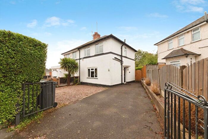 2 Bedroom Semi Detached House For Sale In Wildfell Road, Birmingham, West Midlands, B27