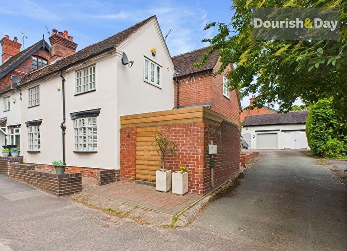 3 Bedroom Semi-Detached House For Sale In The Square, Woore, CW3