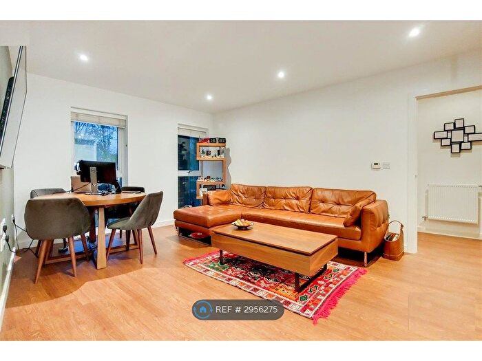 1 Bedroom Flat To Rent In Howard Road, Stanmore, HA7