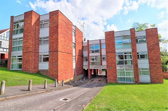 2 Bedroom Apartment To Rent In The Greenway, High Wycombe, Buckinghamshire, HP13