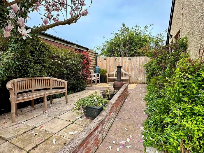 2 Bedroom Detached House For Sale In Holme Lacy Road, Hereford, HR2