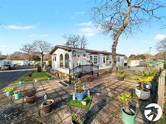 2 Bedroom Bungalow For Sale In Stonehill Woods Park, Old London Road, Sidcup, Kent, DA14