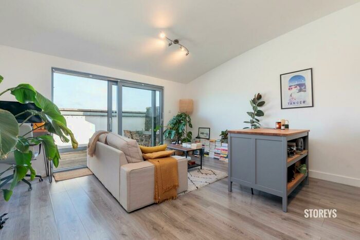 1 Bedroom Penthouse To Rent In Mare Street, London Fields, Hackney, E8