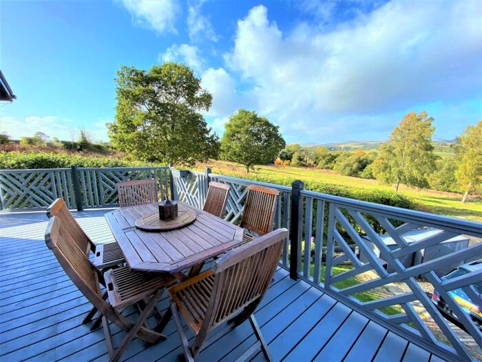 2 Bedroom Park Home For Sale In Vale View, Whittingham, NE66