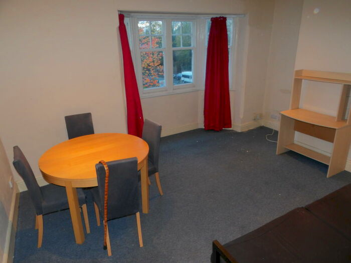 2 Bedroom Apartment To Rent In Forest Court, City Centre, NG1