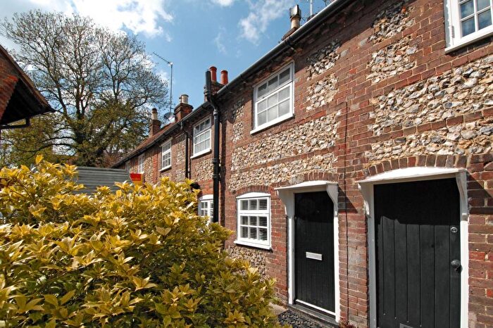 1 Bedroom Cottage To Rent In Bury Lane, Chesham, HP5