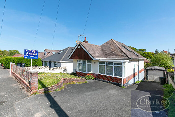 4 Bedroom Chalet For Sale In Dowlands Road, Hill View Catchment, BH10