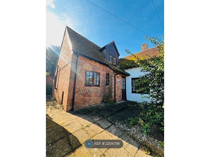 2 Bedroom Detached House To Rent In Thame Road, Chilton, Aylesbury, HP18