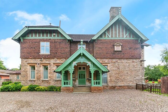 3 Bedroom Flat For Sale In Beacon Lane, Grantham, NG31