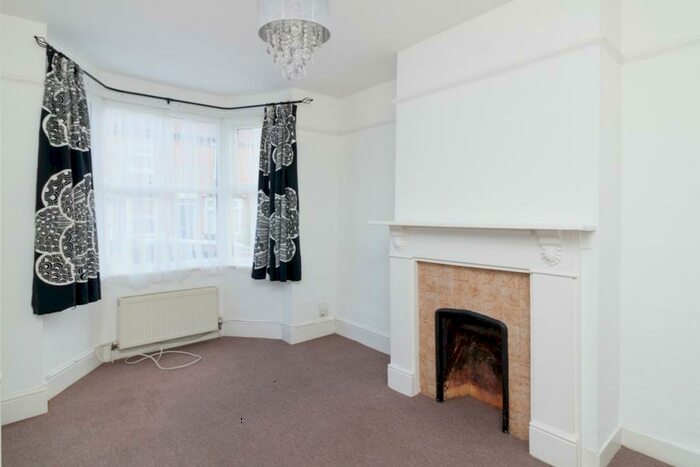 2 Bedroom Terraced House To Rent In Charlton Street, Maidstone, ME16