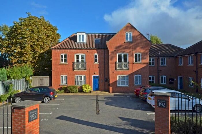 2 Bedroom Flat To Rent In Brooklands, Huntington Road, York, YO31