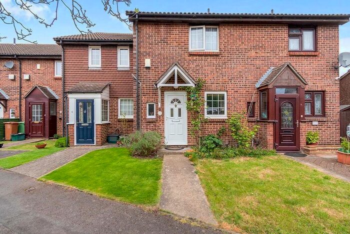 2 Bedroom Terraced House To Rent In Apeldoorn Drive, Wallington, SM6