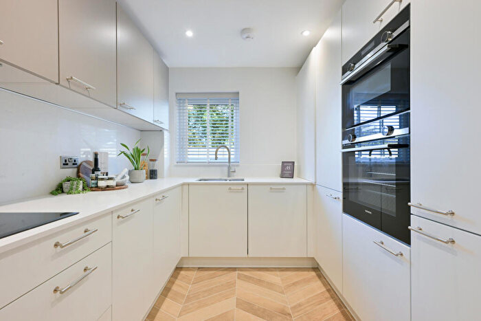 4 Bedroom Terraced House For Sale In The Fairways, Burgess Hill, RH15