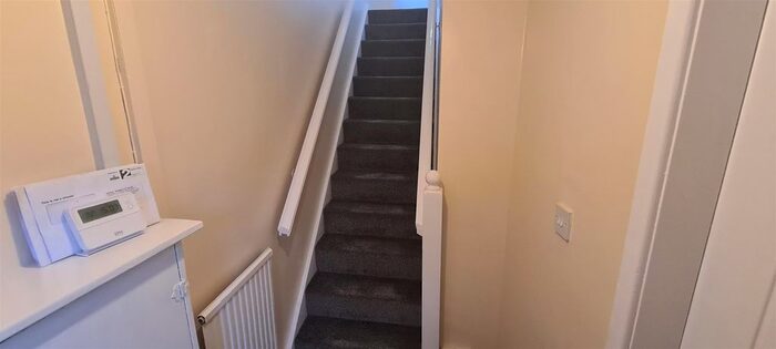 3 Bedroom Semi-Detached House To Rent In Central Avenue, Atherton, Manchester, M46