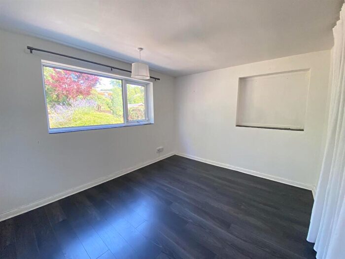 2 Bedroom Bungalow To Rent In Darley Abbey Drive, Darley Abbey, Derby, DE22