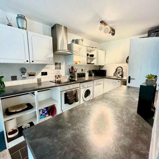 1 Bedroom Flat To Rent In Caunter Road Speen, RG14