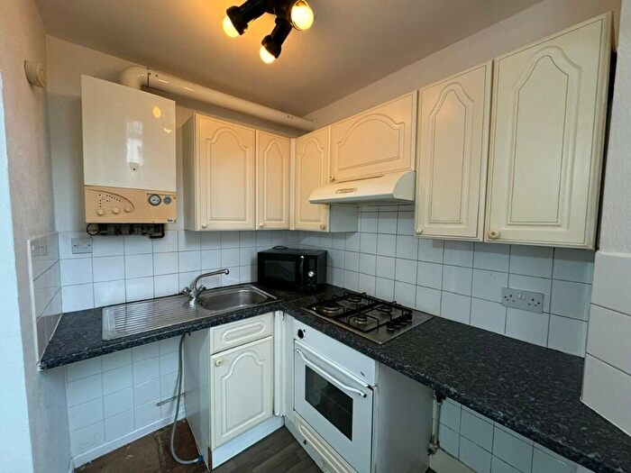 1 Bedroom Flat To Rent In Swinburne Street, Derby, Derbyshire, DE1