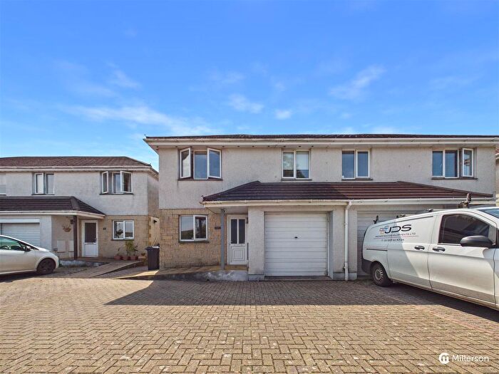 4 Bedroom Semi-Detached House For Sale In Polvelyn Parc, Hayle, TR27