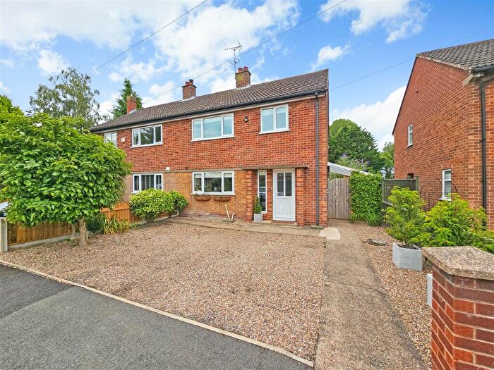 3 Bedroom Semi-Detached House For Sale In Brookland Close, Gunthorpe, Nottingham, NG14