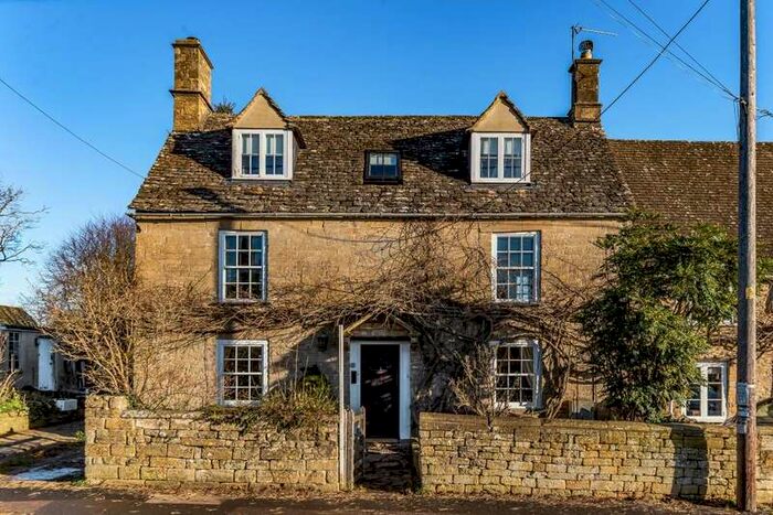 4 Bedroom Semi-Detached House To Rent In Milton-under-wychwoo, Chipping Norton, OX7