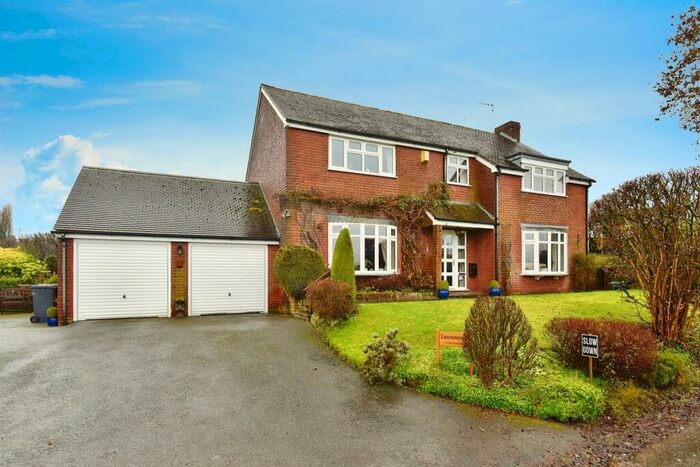 4 Bedroom Detached House For Sale In Hollis Lane, Denstone, Uttoxeter, ST14
