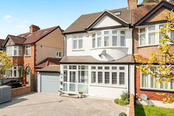 4 Bedroom Semi-Detached House For Sale In The Grove, West Wickham, BR4